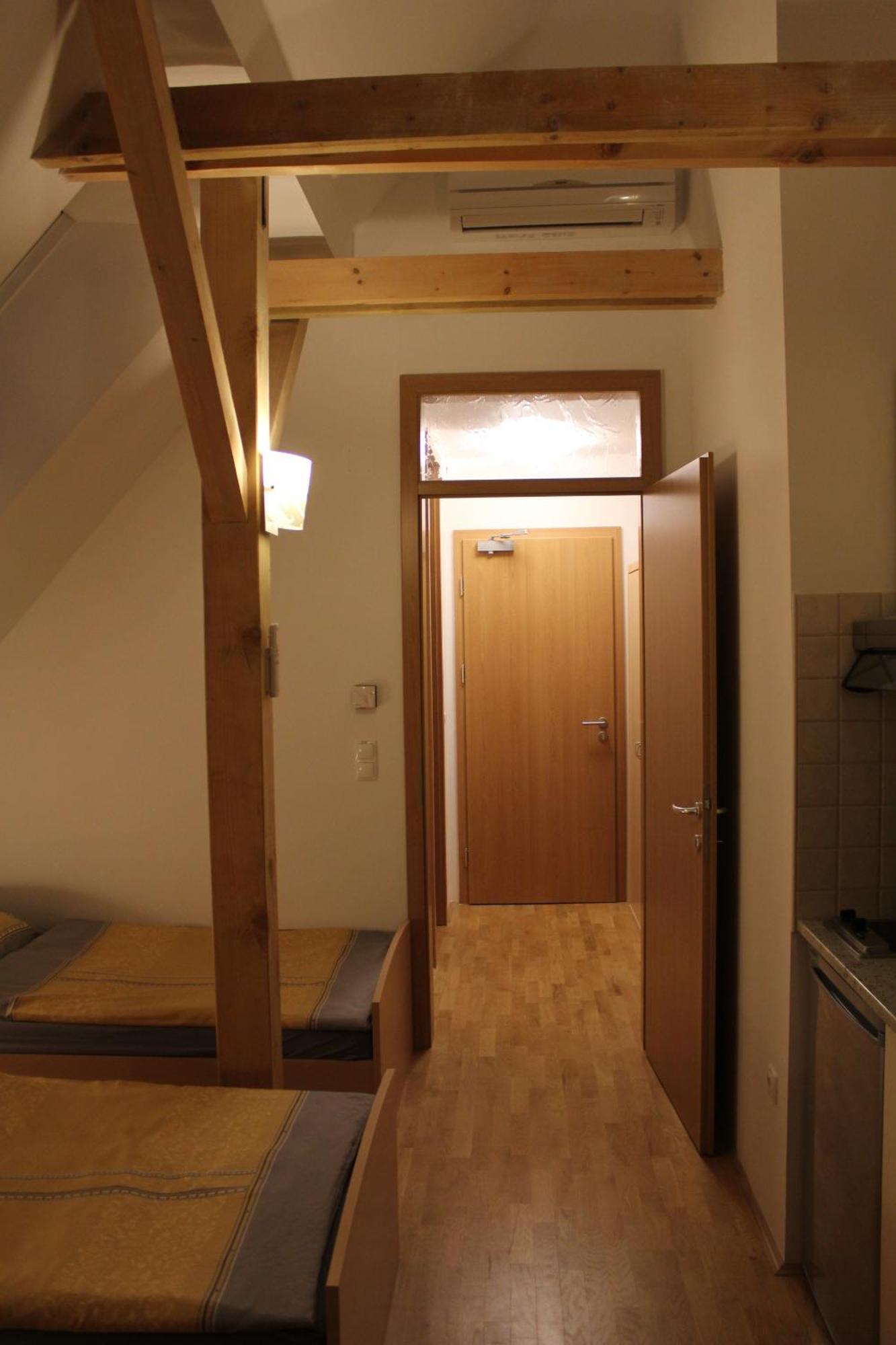 Guest Accomodation Klancar Ig Exterior photo