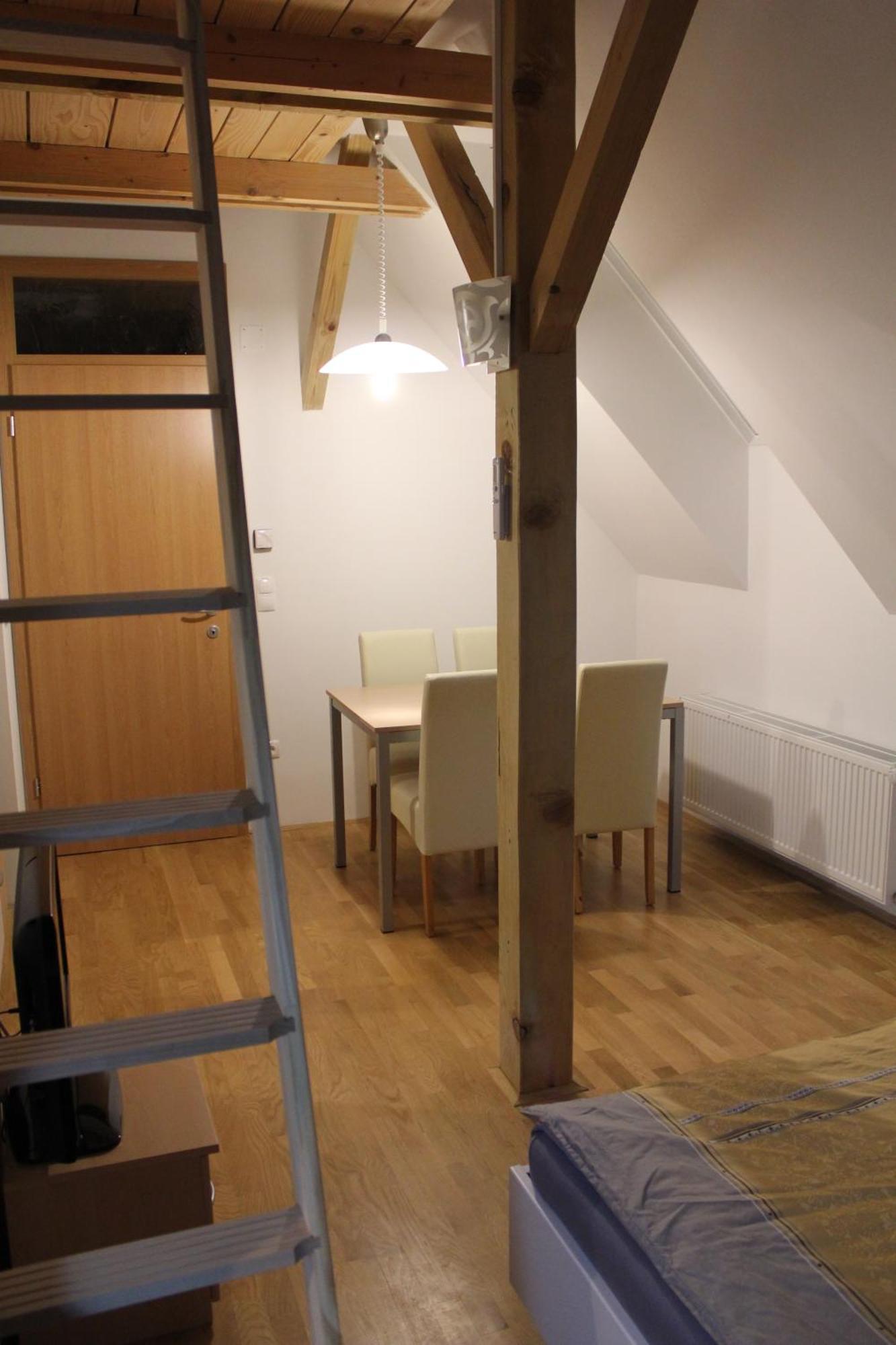 Guest Accomodation Klancar Ig Exterior photo